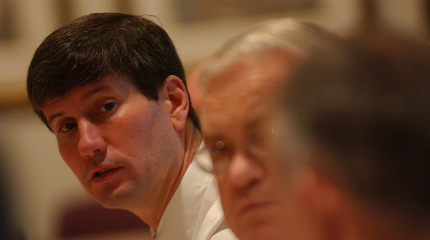 A photograph shows former Vanguard chief investment officer Gus Sauter.